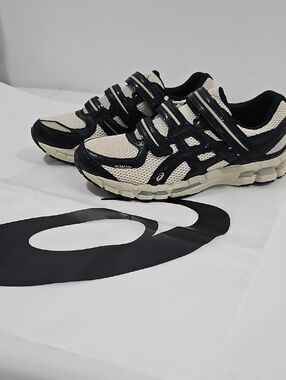 ASICS x HAL STUDIOS GEL-KAYANO 20 sneakers in the Bone color #56